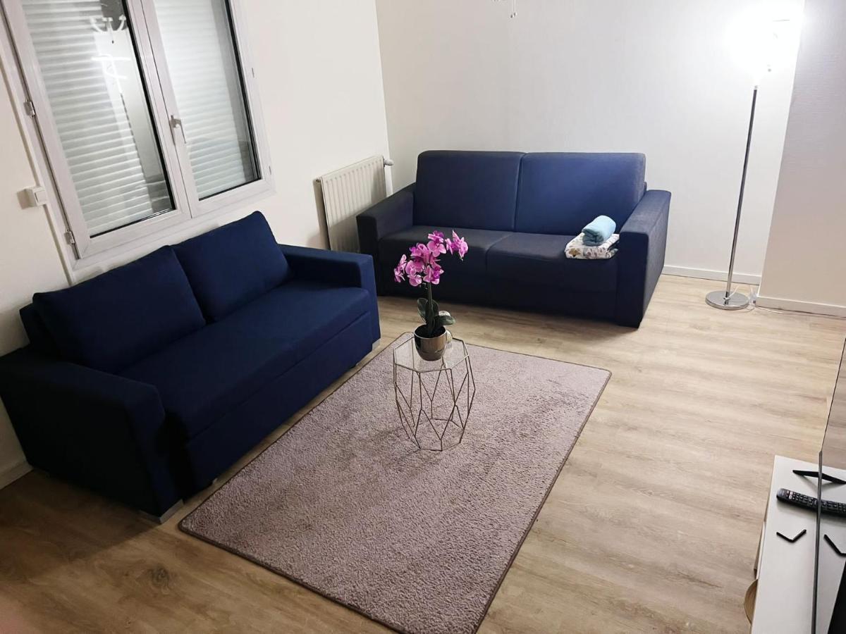 Logement Entier Chambre+Salon + Jardin & Terrasse Les Ulis Kültér fotó